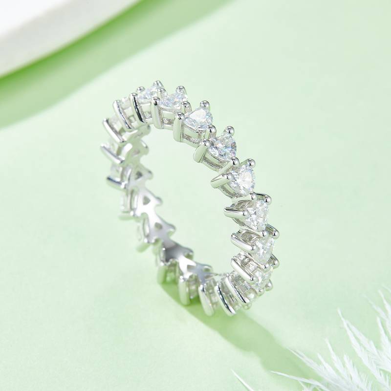 Heart shaped full body ring S925 silver plated platinum moissanite diamond women's ring 2.0 carats D-grade